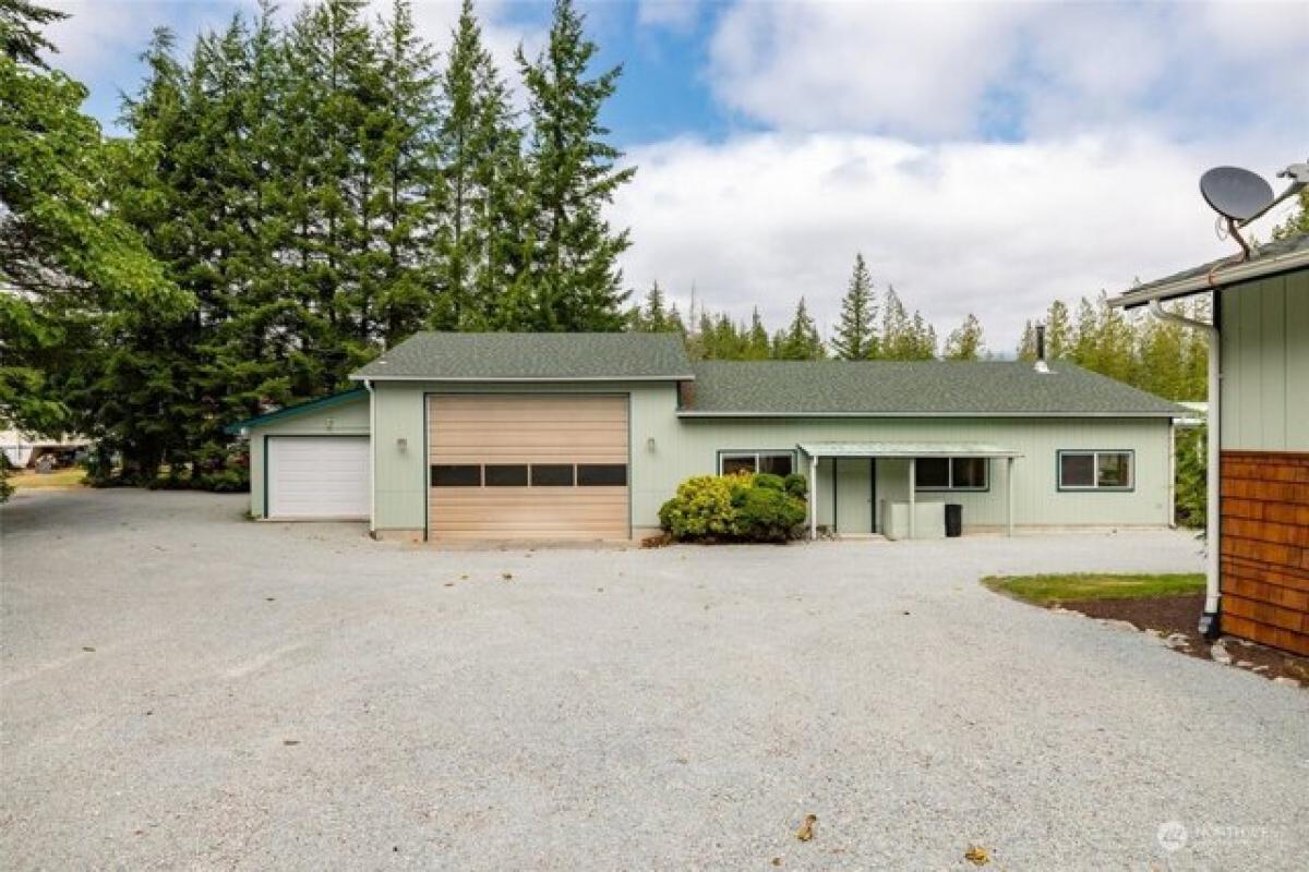 Picture of Home For Sale in Concrete, Washington, United States