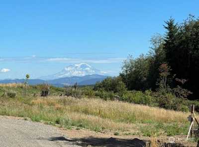 Residential Land For Sale in Castle Rock, Washington