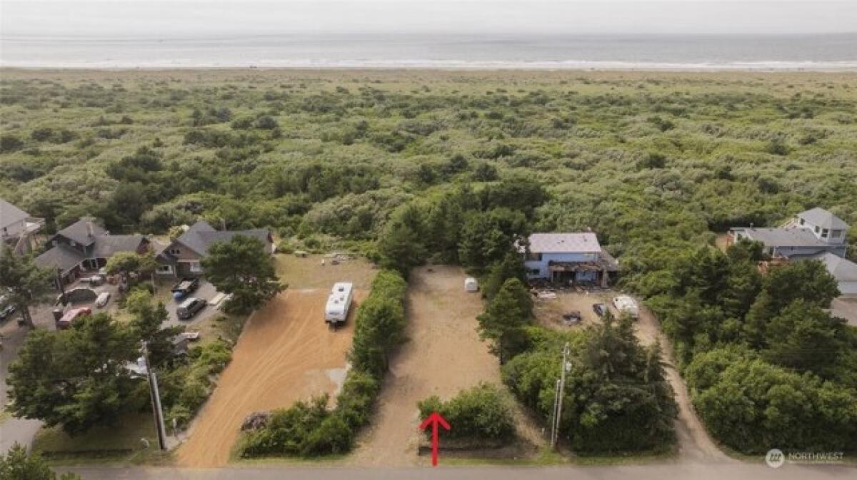 Picture of Residential Land For Sale in Ocean Shores, Washington, United States