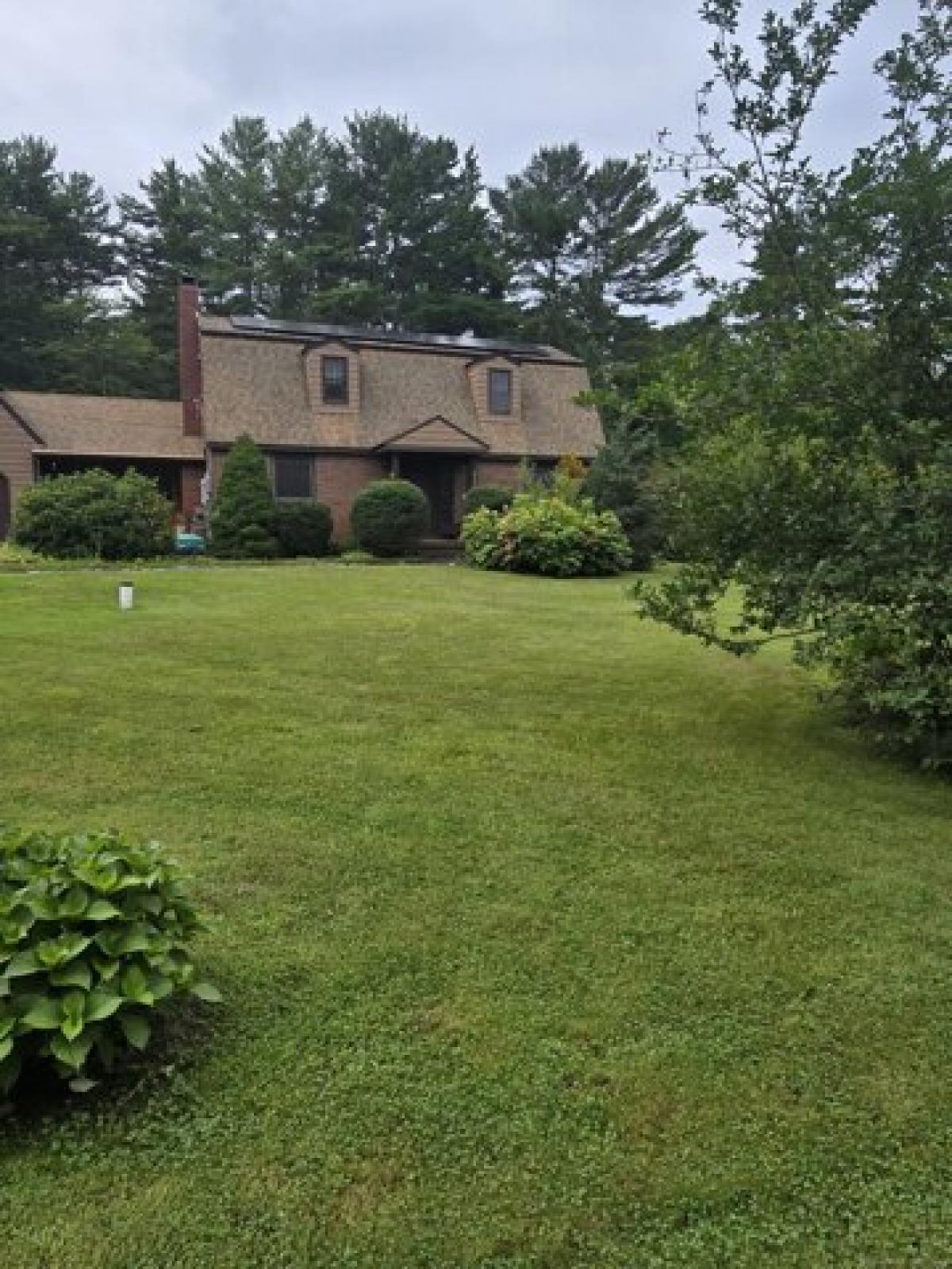 Picture of Home For Sale in Torrington, Connecticut, United States