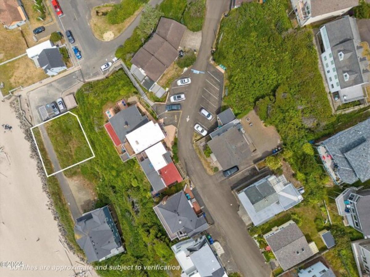 Picture of Residential Land For Sale in Lincoln City, Oregon, United States