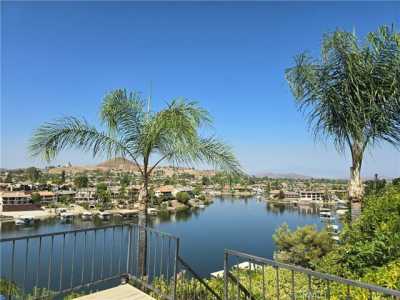 Home For Sale in Canyon Lake, California