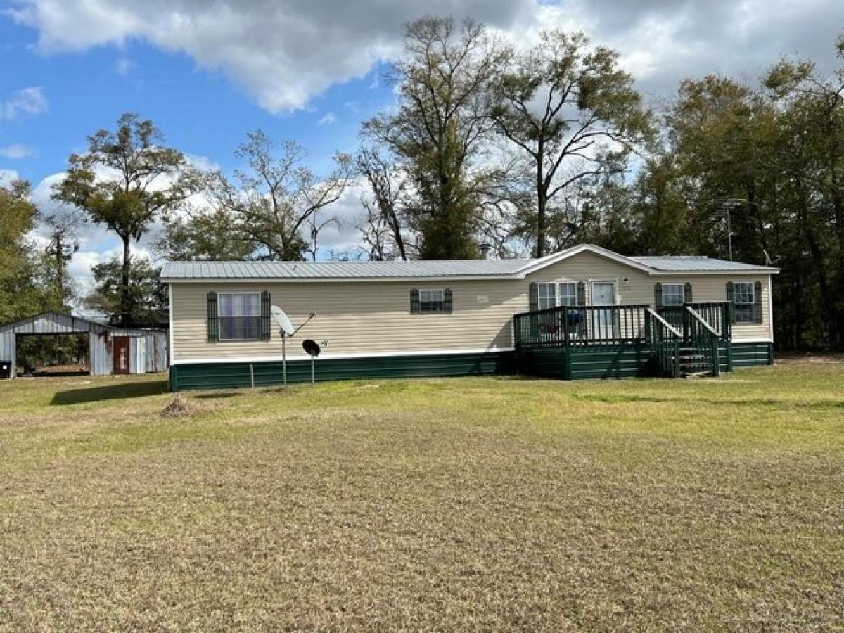 Picture of Home For Sale in Gordon, Alabama, United States