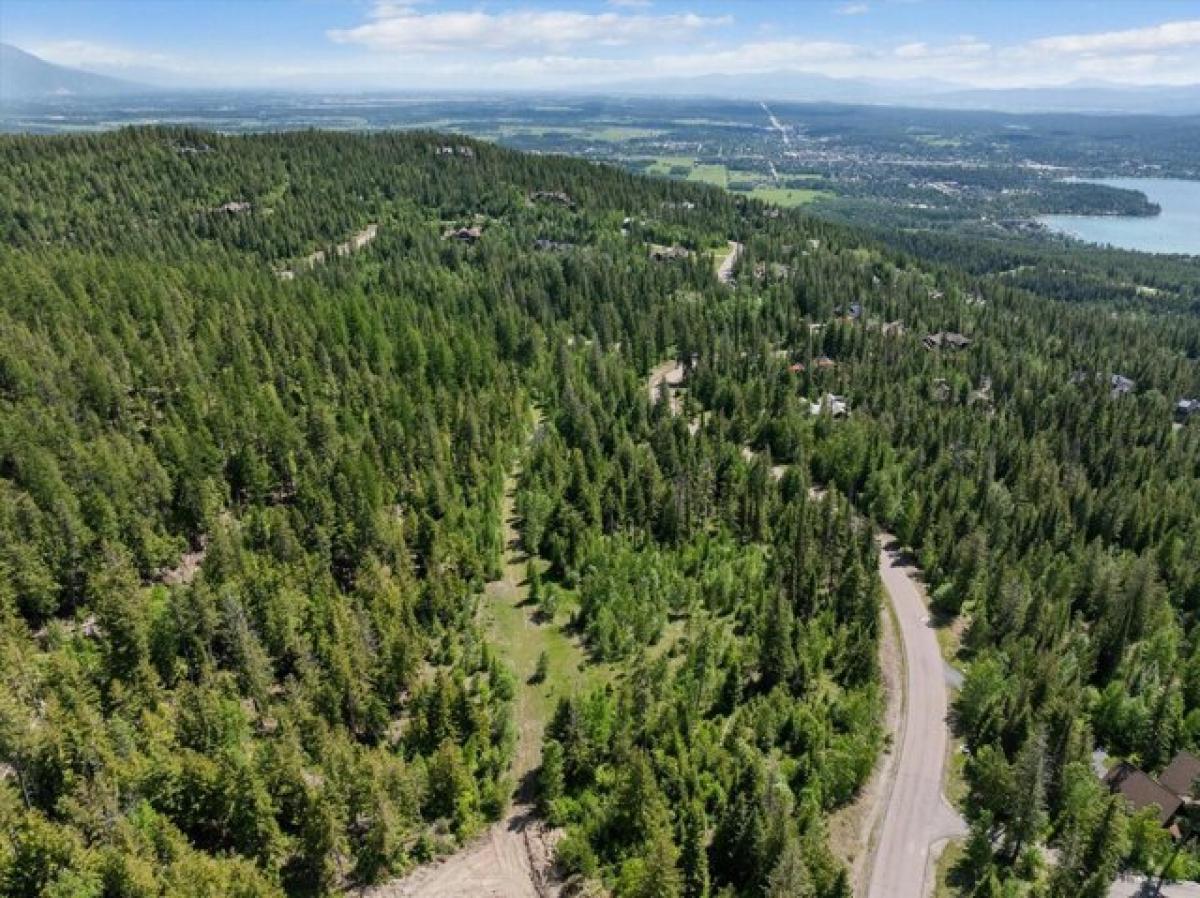 Picture of Residential Land For Sale in Whitefish, Montana, United States