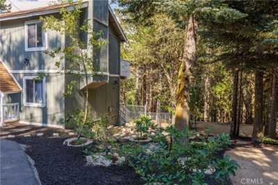 Home For Sale in Rimforest, California