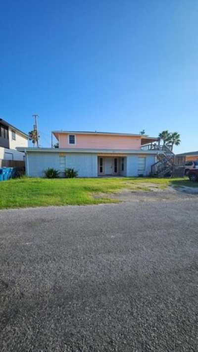 Home For Rent in Rockport, Texas