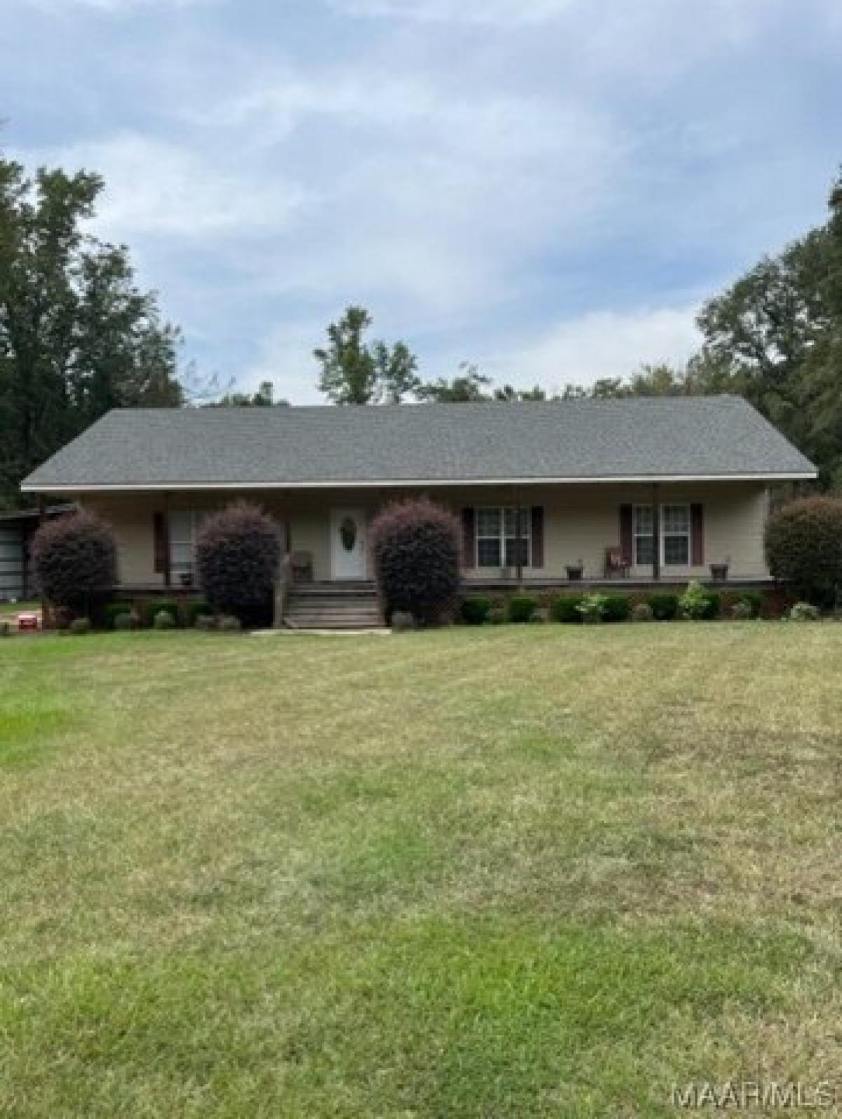 Picture of Home For Sale in Marion Junction, Alabama, United States