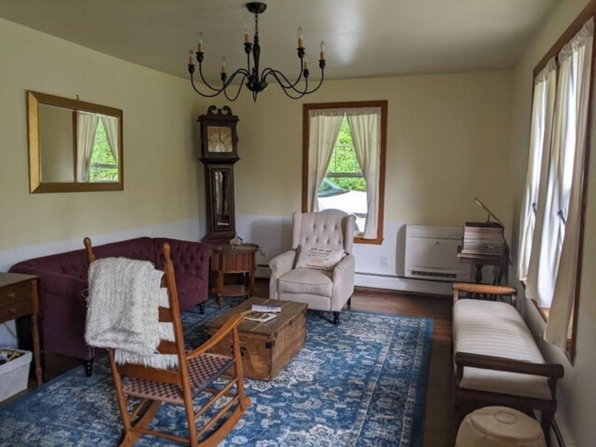 Picture of Home For Rent in North Adams, Massachusetts, United States