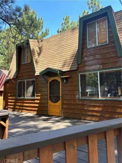 Home For Sale in Sugarloaf, California