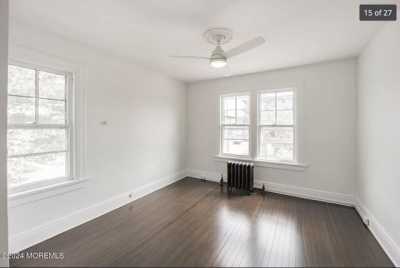 Home For Rent in Red Bank, New Jersey