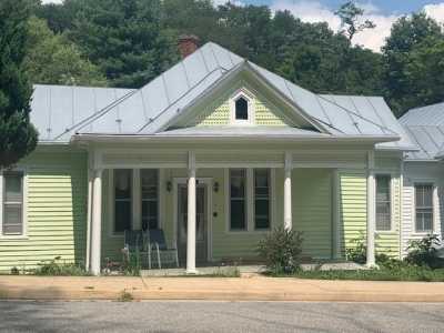 Home For Sale in Monterey, Virginia