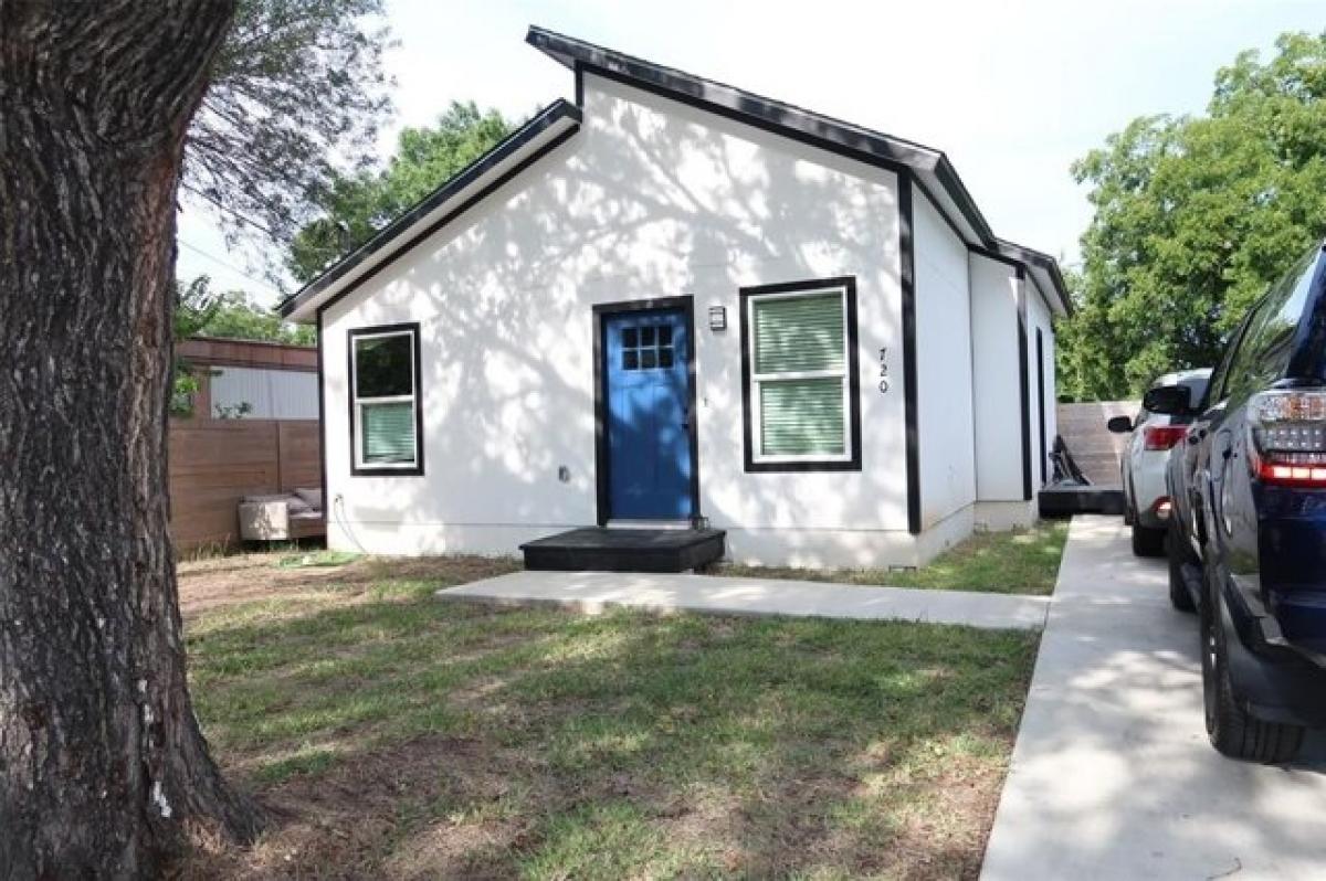 Picture of Home For Rent in Lockhart, Texas, United States