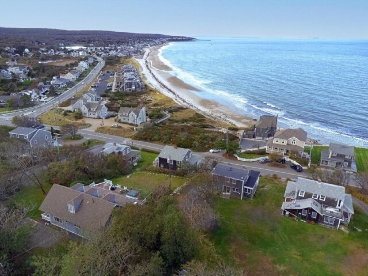 Picture of Residential Land For Sale in Plymouth, Massachusetts, United States