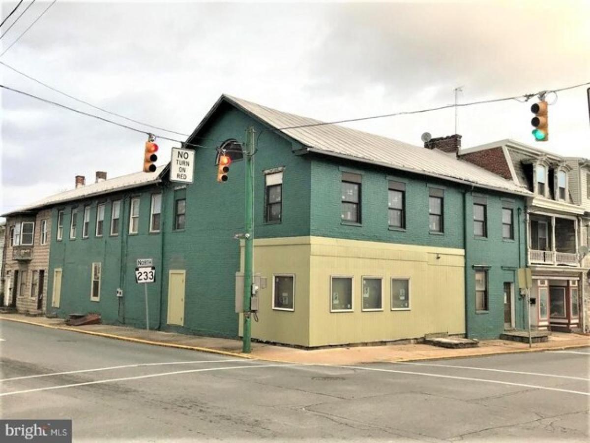 Picture of Home For Sale in Newville, Pennsylvania, United States