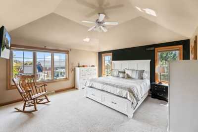 Home For Sale in Hartland, Wisconsin