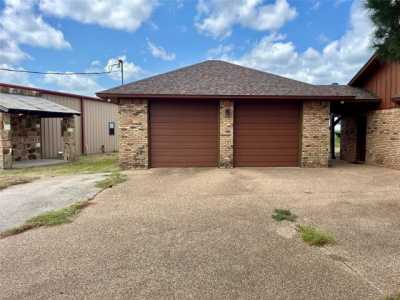 Home For Sale in Whitney, Texas