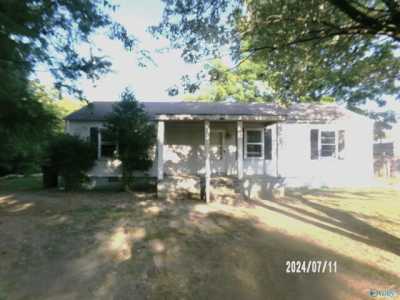 Home For Sale in Toney, Alabama