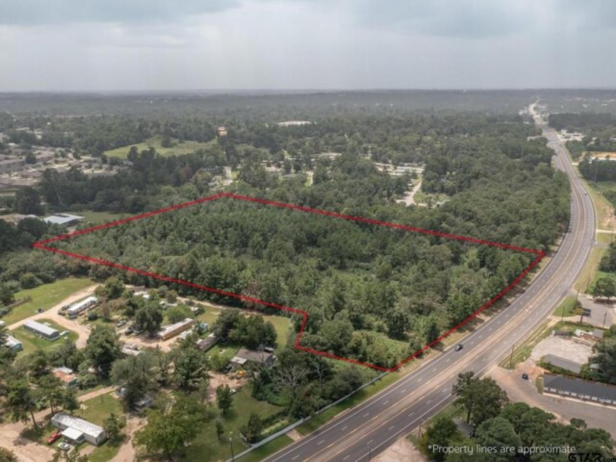 Picture of Residential Land For Sale in Tyler, Texas, United States