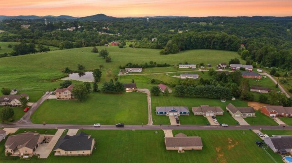 Picture of Home For Sale in Science Hill, Kentucky, United States