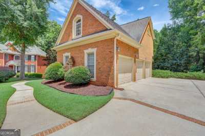 Home For Sale in Tyrone, Georgia