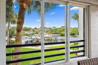 Home For Sale in Juno Beach, Florida