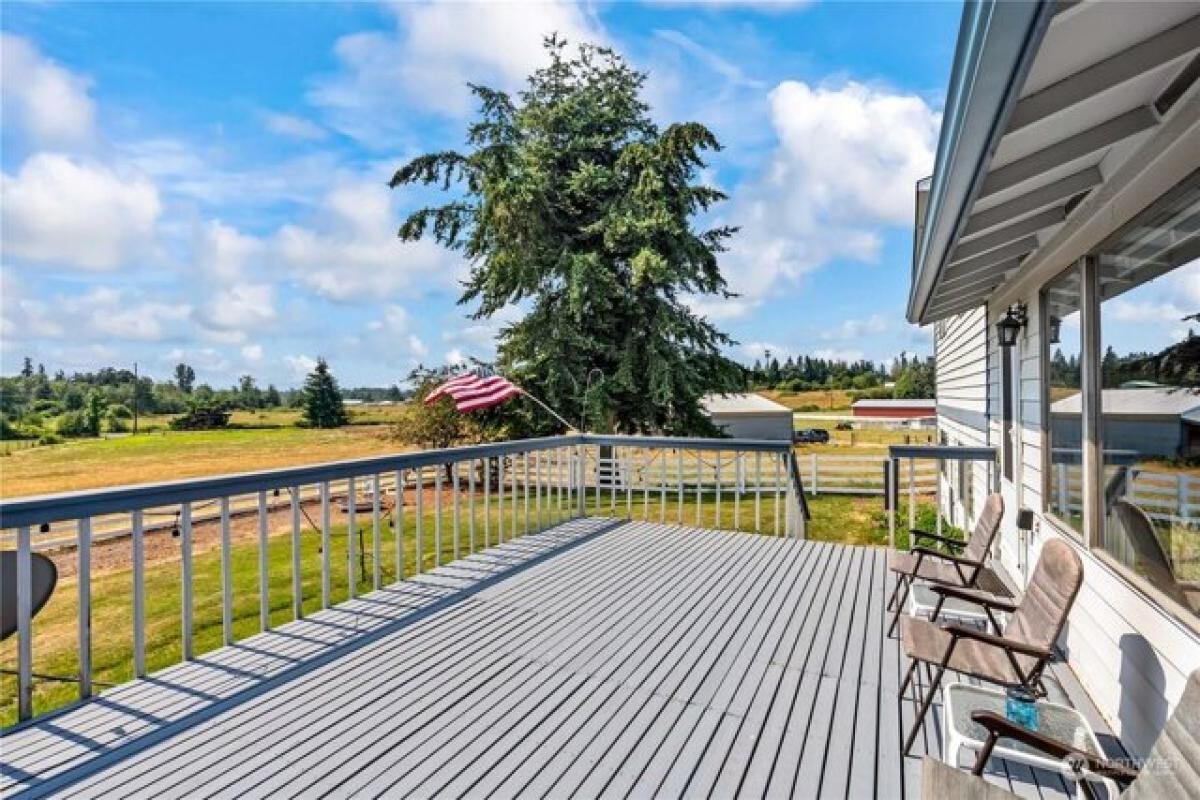 Picture of Home For Sale in Buckley, Washington, United States