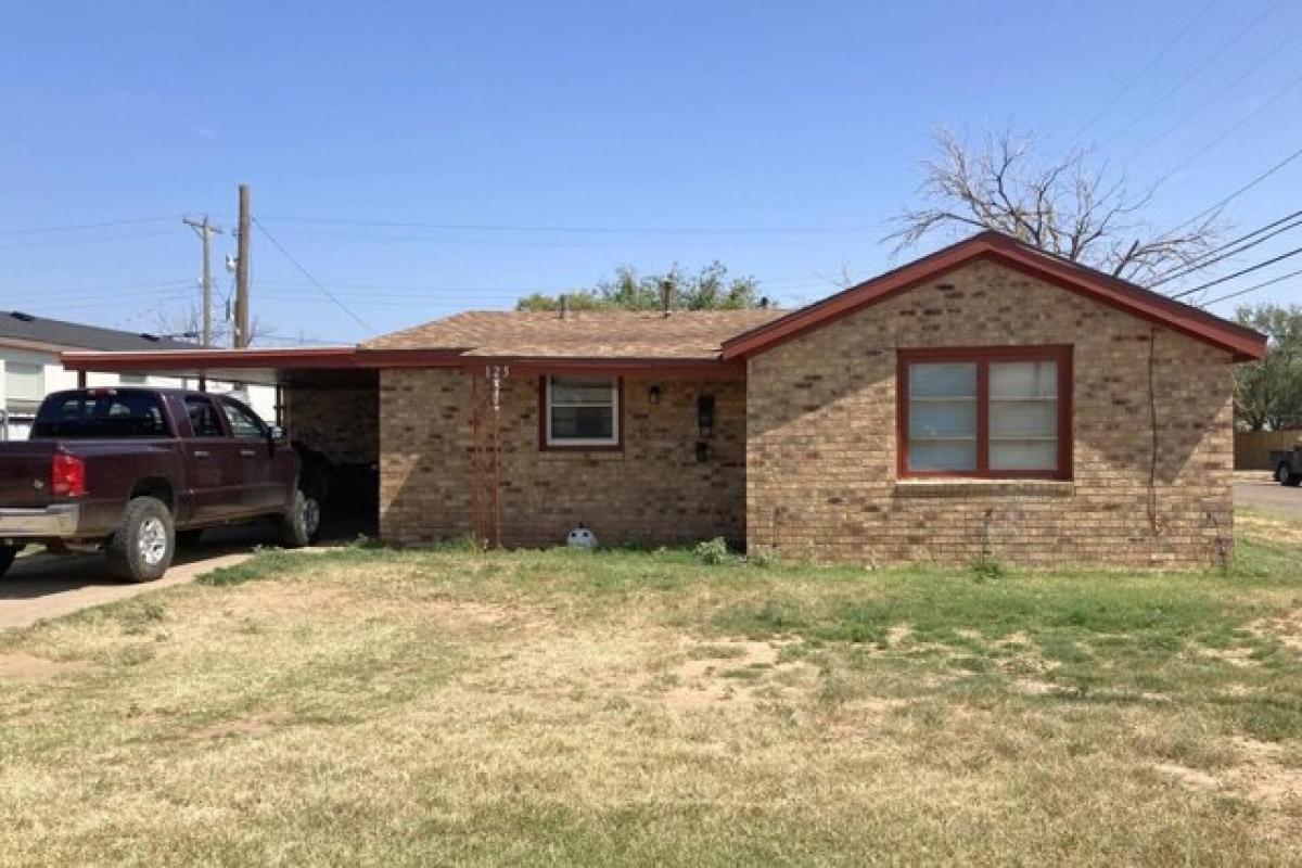 Picture of Home For Sale in Levelland, Texas, United States