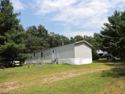 Home For Sale in Redgranite, Wisconsin