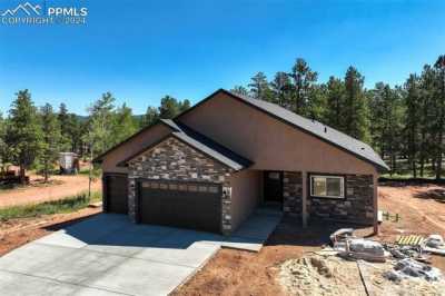 Home For Sale in Woodland Park, Colorado