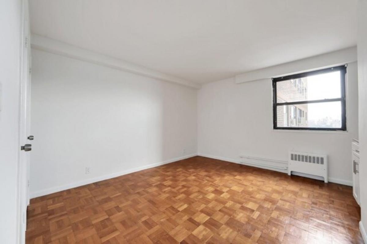 Picture of Home For Rent in West New York, New Jersey, United States