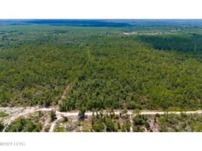 Residential Land For Sale in Fountain, Florida