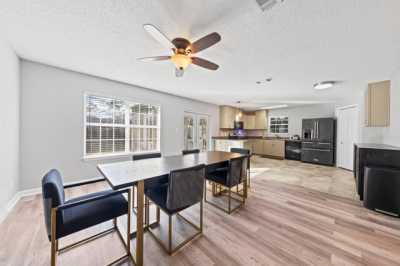 Home For Sale in Mary Esther, Florida