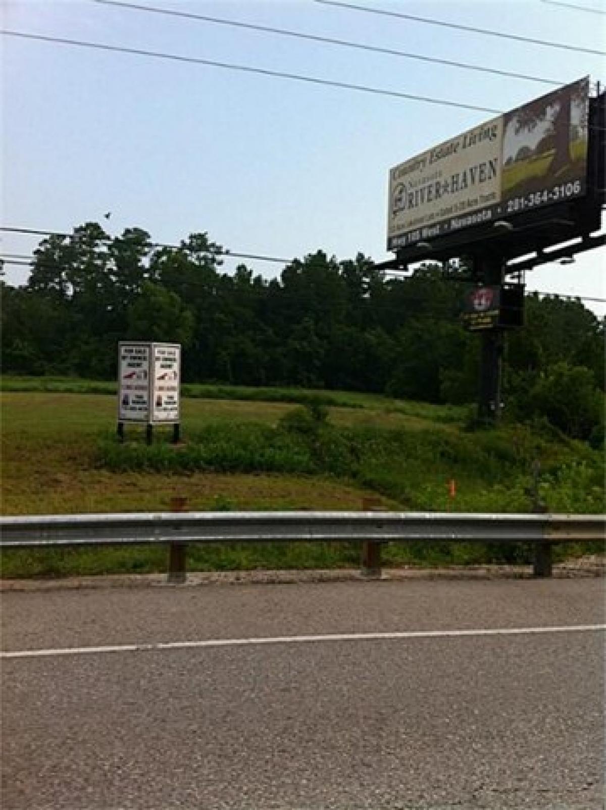 Picture of Residential Land For Sale in Magnolia, Texas, United States