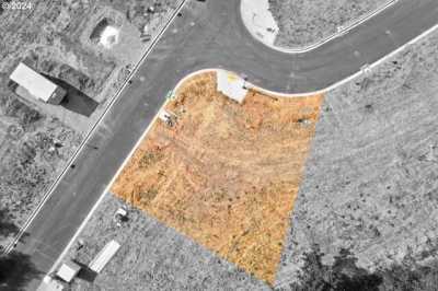 Residential Land For Sale in Brownsville, Oregon