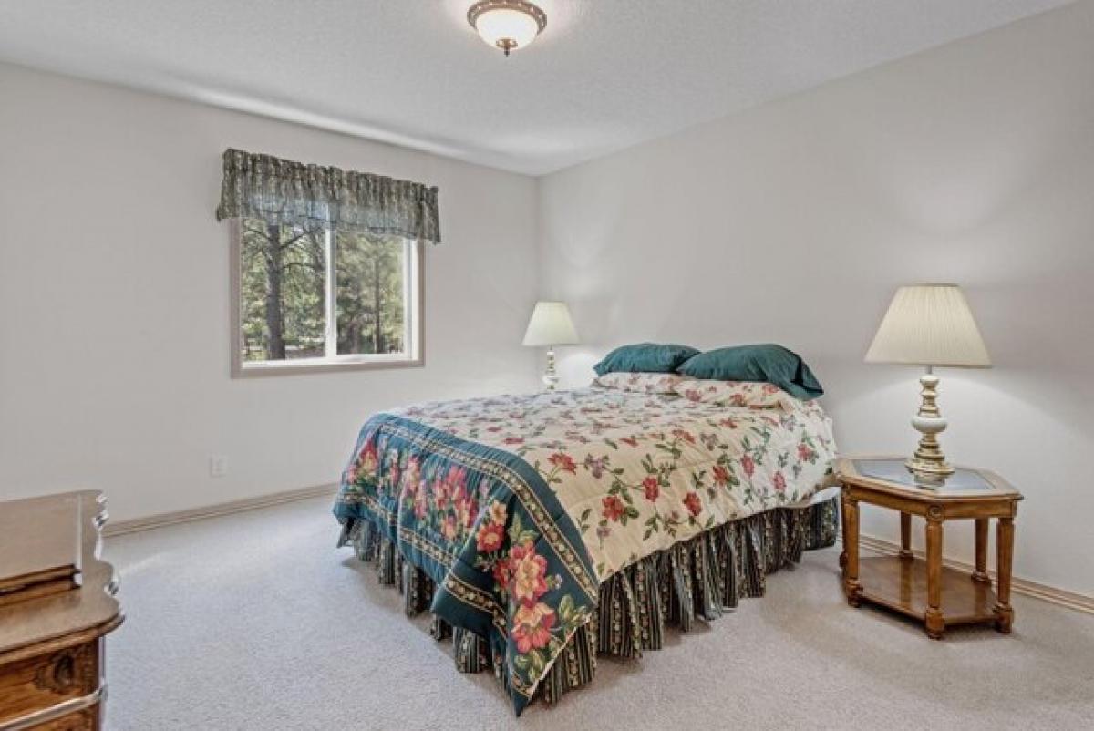 Picture of Home For Sale in La Pine, Oregon, United States