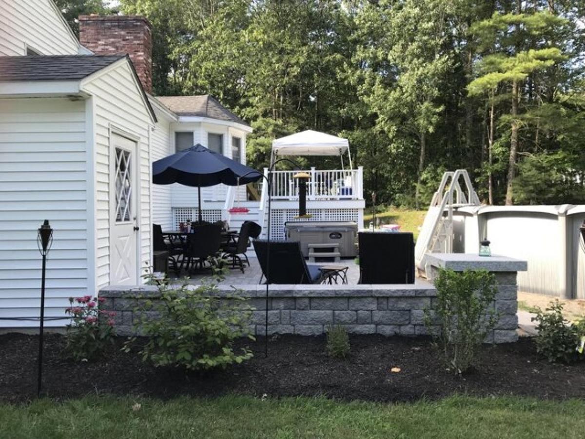 Picture of Home For Sale in Saco, Maine, United States