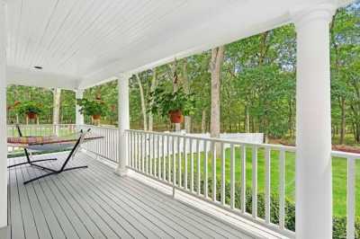 Home For Sale in Wainscott, New York