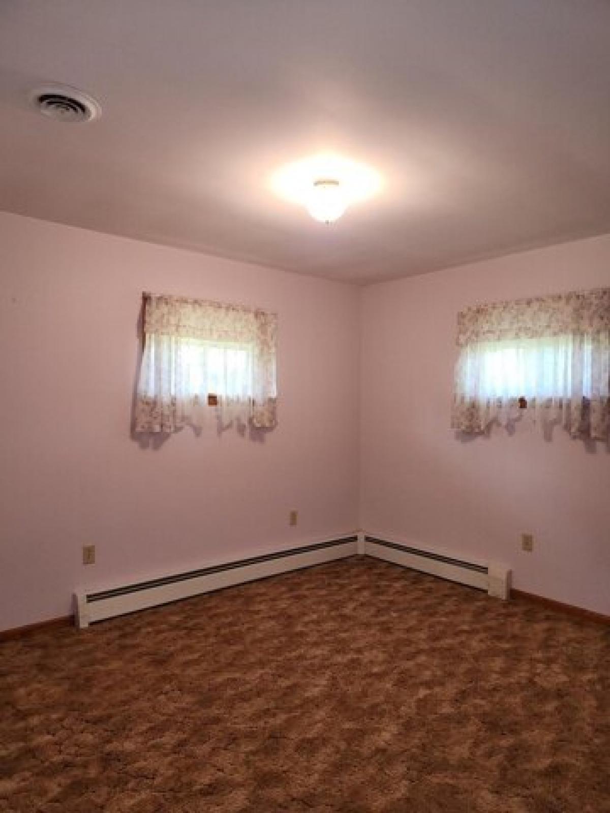 Picture of Home For Rent in Leeper, Pennsylvania, United States