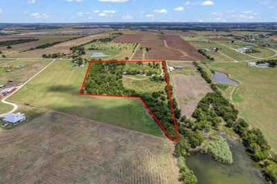 Residential Land For Sale in Taylor, Texas