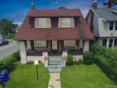 Home For Sale in Highland Park, Michigan