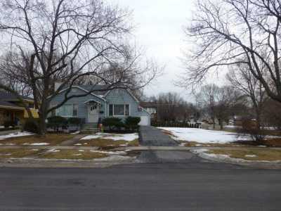 Residential Land For Sale in Downers Grove, Illinois