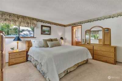 Home For Sale in Longbranch, Washington