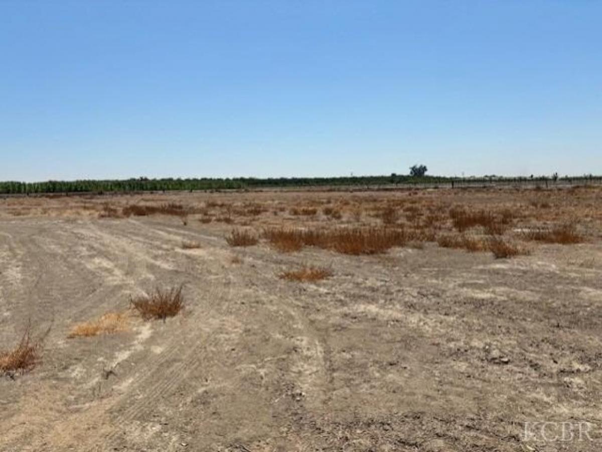 Picture of Residential Land For Sale in Hanford, California, United States