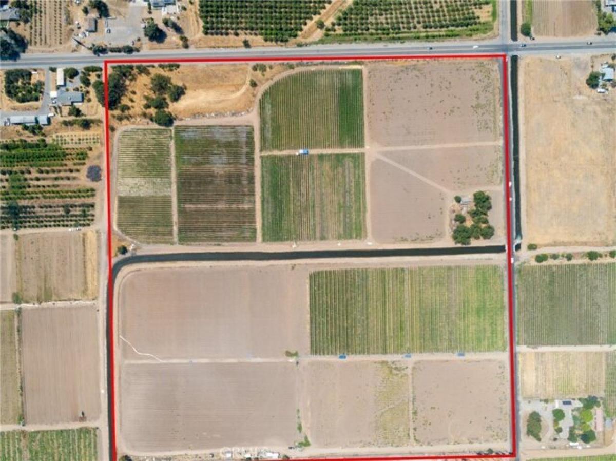 Picture of Residential Land For Sale in Fresno, California, United States