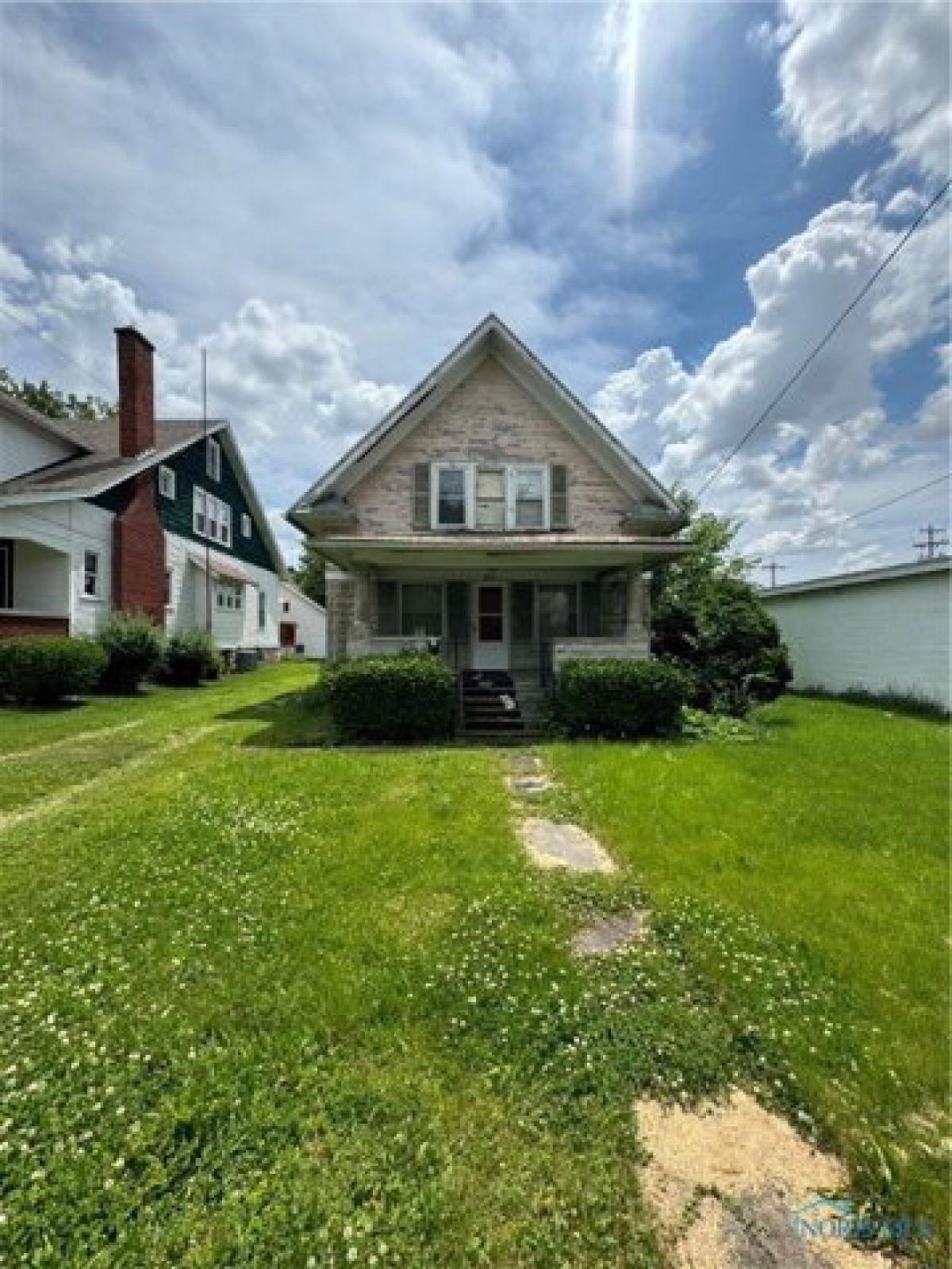 Picture of Home For Sale in Oak Harbor, Ohio, United States