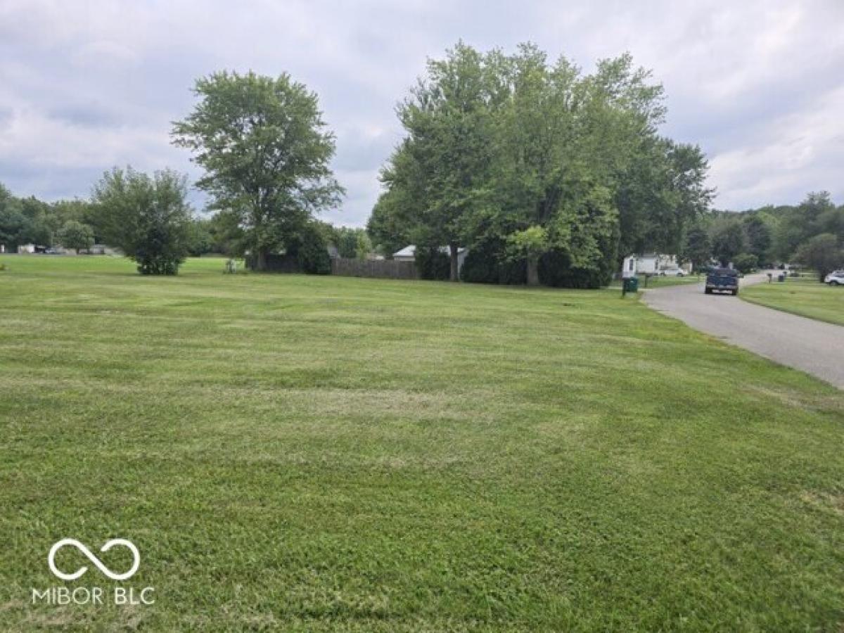 Picture of Residential Land For Sale in Cloverdale, Indiana, United States