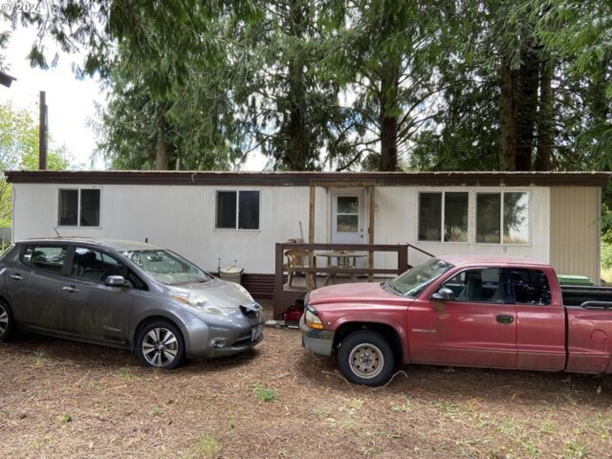 Picture of Home For Sale in Rainier, Oregon, United States