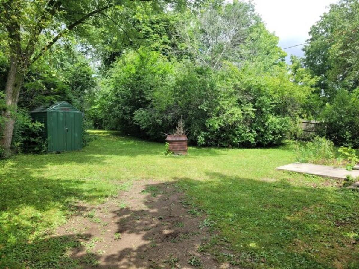 Picture of Home For Sale in Germantown, Wisconsin, United States