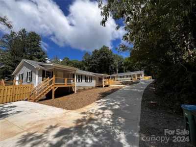 Home For Sale in Black Mountain, North Carolina