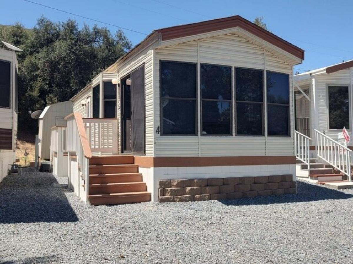 Picture of Home For Sale in Guatay, California, United States